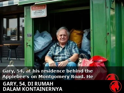 Gary di rumahnya, di dalam bak sampah